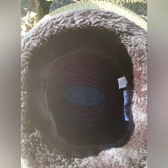 Like New! Vintage Betmar New York Black Cossack Woven Faux Fur Winter Hat - Picture 8 of 11